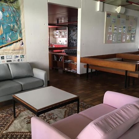 Auberge De Jeunesse Hi Λοριάν Εξωτερικό φωτογραφία